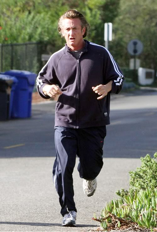 Illustration for article titled Jog Angry With Sean Penn And Company